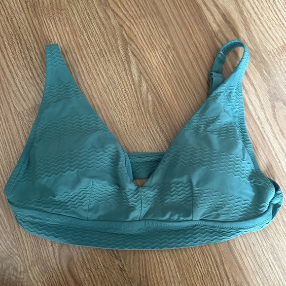 aerie Other - Aerie Scoop V Green Bikini Top XL